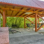 Panorama Apartmanhaz * Ostrzyhom