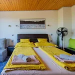 Panorama Apartmanhaz Apartament Ostrzyhom
