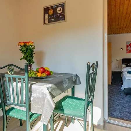 Panorama Apartmanhaz Ostrzyhom
