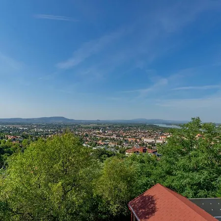 Panorama Apartmanhaz *
